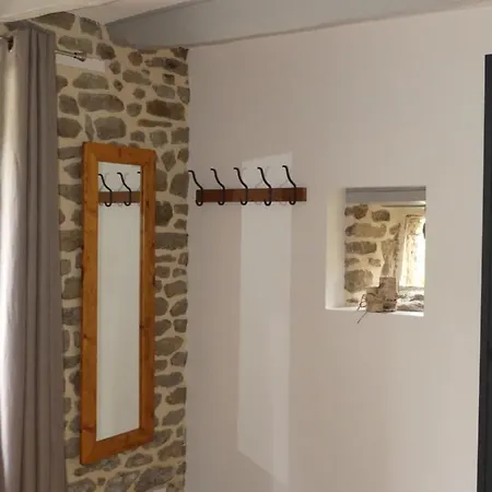 Aux Chants Des Oiseaux *